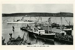 EARL OF ZETLAND in port