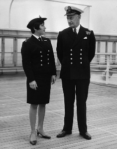 P&O Commodore and Purser onboard ORIANA © P&O Heritage Collection